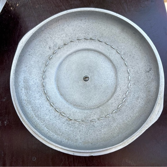 Vintage Wagner Ware Magnalite 2.5 Quart Aluminum Pot Pan LID ONLY -Set of 2 - Picture 4 of 6